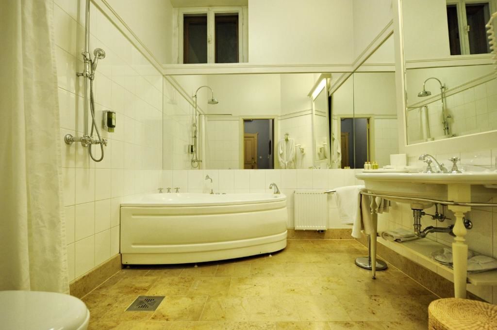 Отель Luxury Art Nouveau Hotel Villa Ammende Пярну